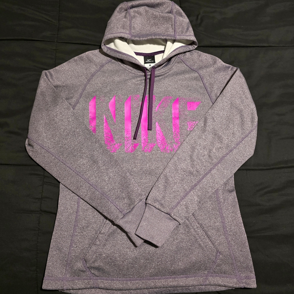 Nike Women’s Therma-Fit Hoodie Purple Pink‎ Logo Fleece Pullover Size Small